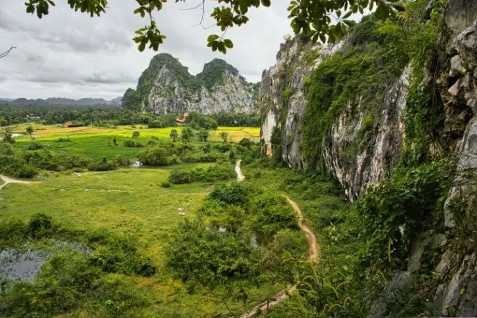 kampot  bokor mountains dimsum reizen 4