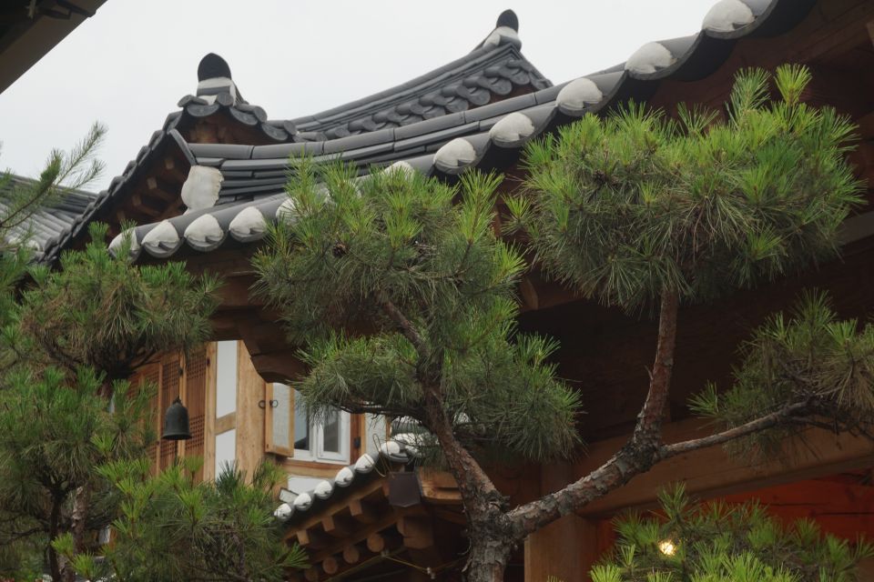 Sfeerafbeelding dimsum reizen zuidkora overnachten in traditionele hanok huizen