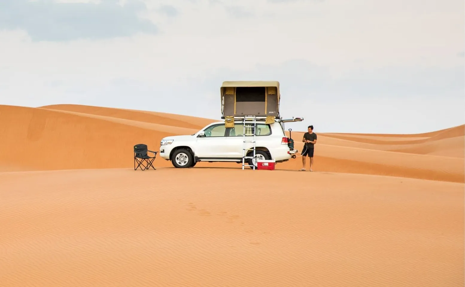 Sfeerafbeelding Oman-met-daktent-reis